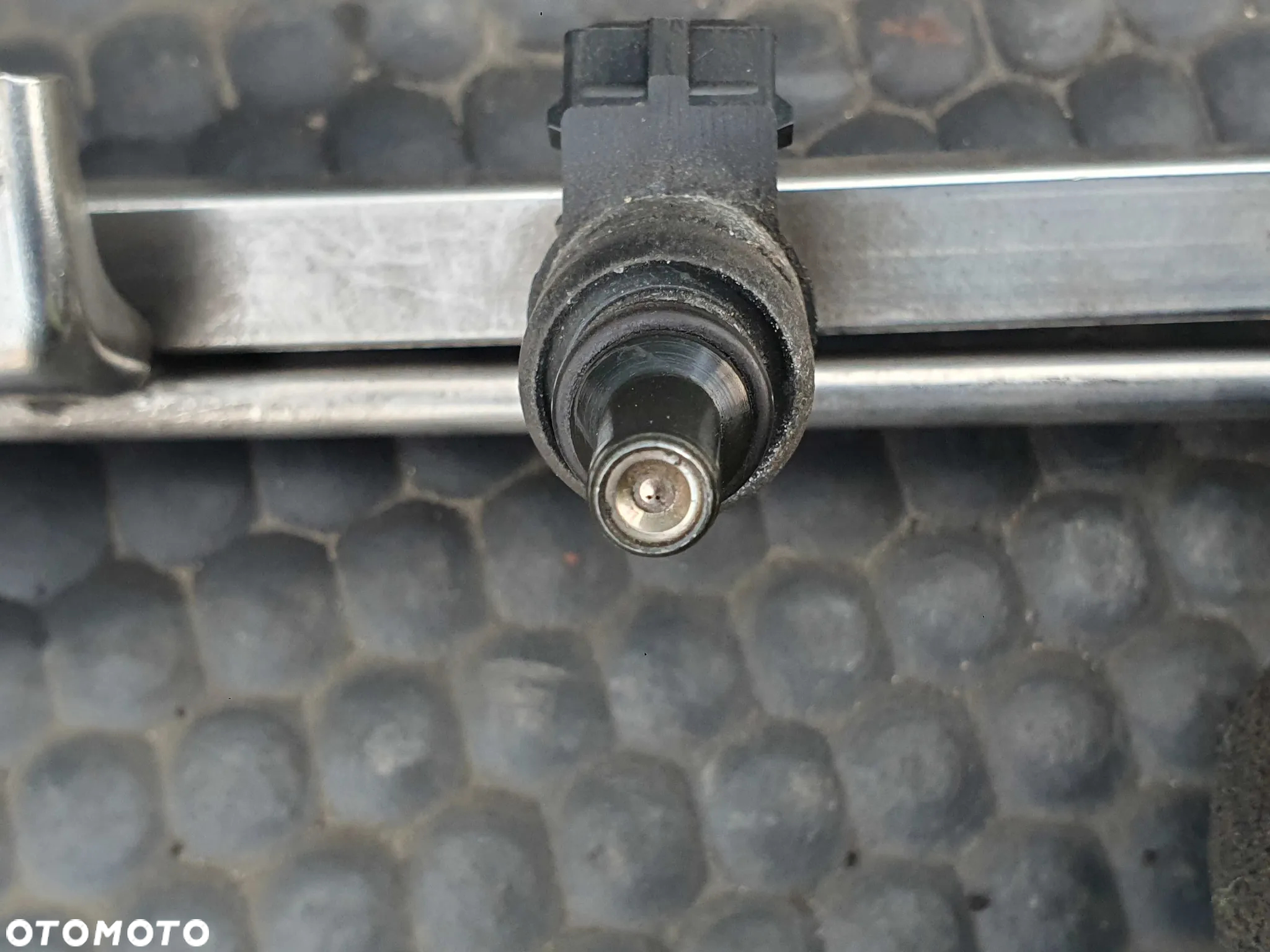 Listwa 06A133317E 06A133035 06A906031D Wtryskowa Wtryski Regulator Cisnienia Paliwa 1.8 20V VW Golf IV 4 Seat Leon I 1 Audi A3 8L Skoda - 16