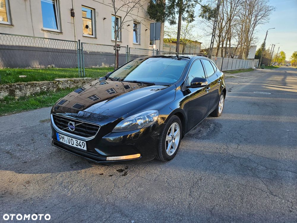 Volvo V40 - 13