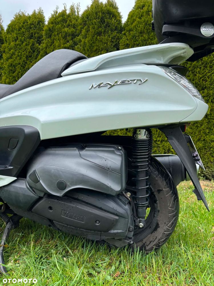 Yamaha Majesty - 6