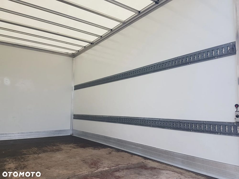 Renault MASTER KONTENER 8EP 4,23x2,25x2,25 KLIMA MANUAL KRAJOWY 6-BIEGÓW - 25