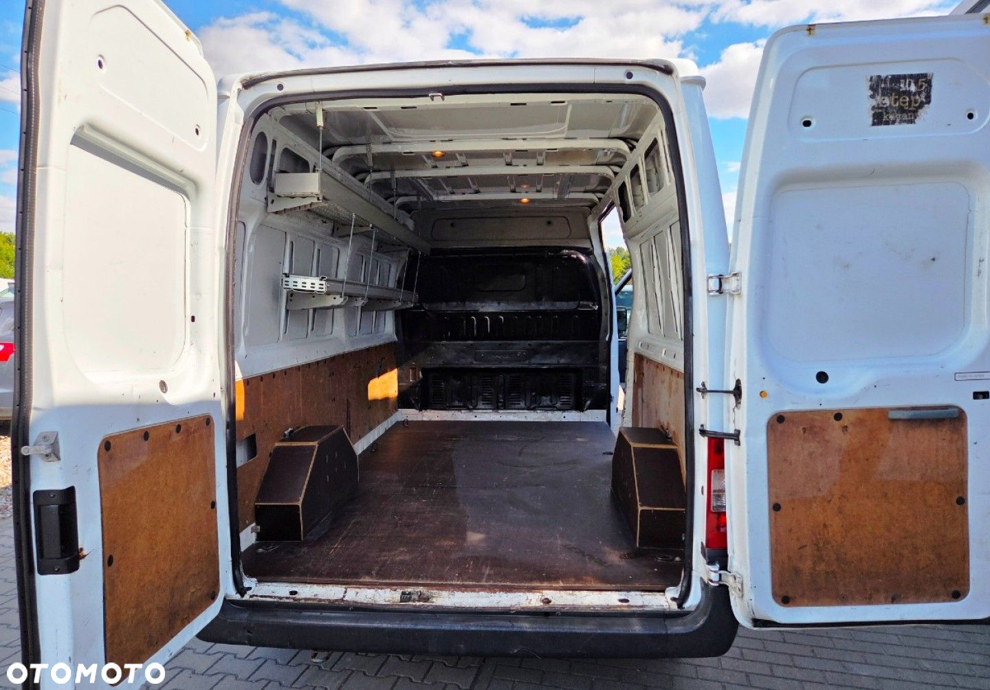 Ford Transit - 10