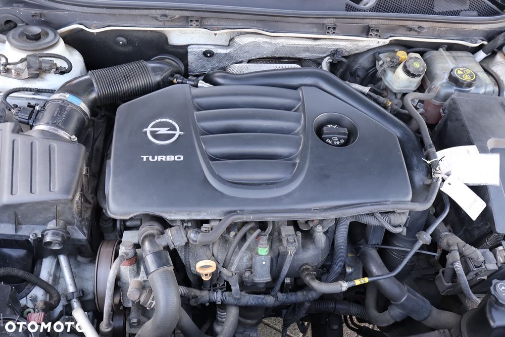 Opel Insignia - 35