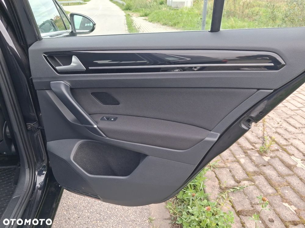 Volkswagen Golf Sportsvan SV 1.6 TDI BMT Highline - 14