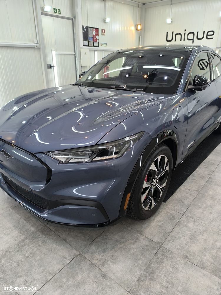 Ford Mustang Mach-E AWD PREMIUM - 3