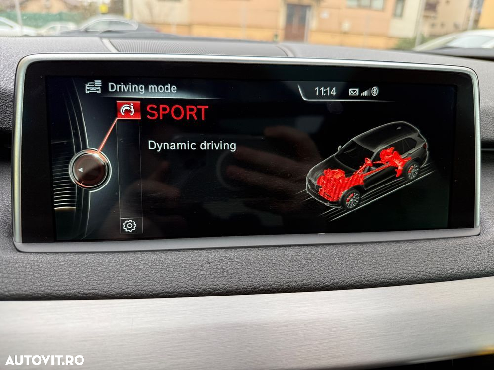 BMW X5 xDrive30d - 23