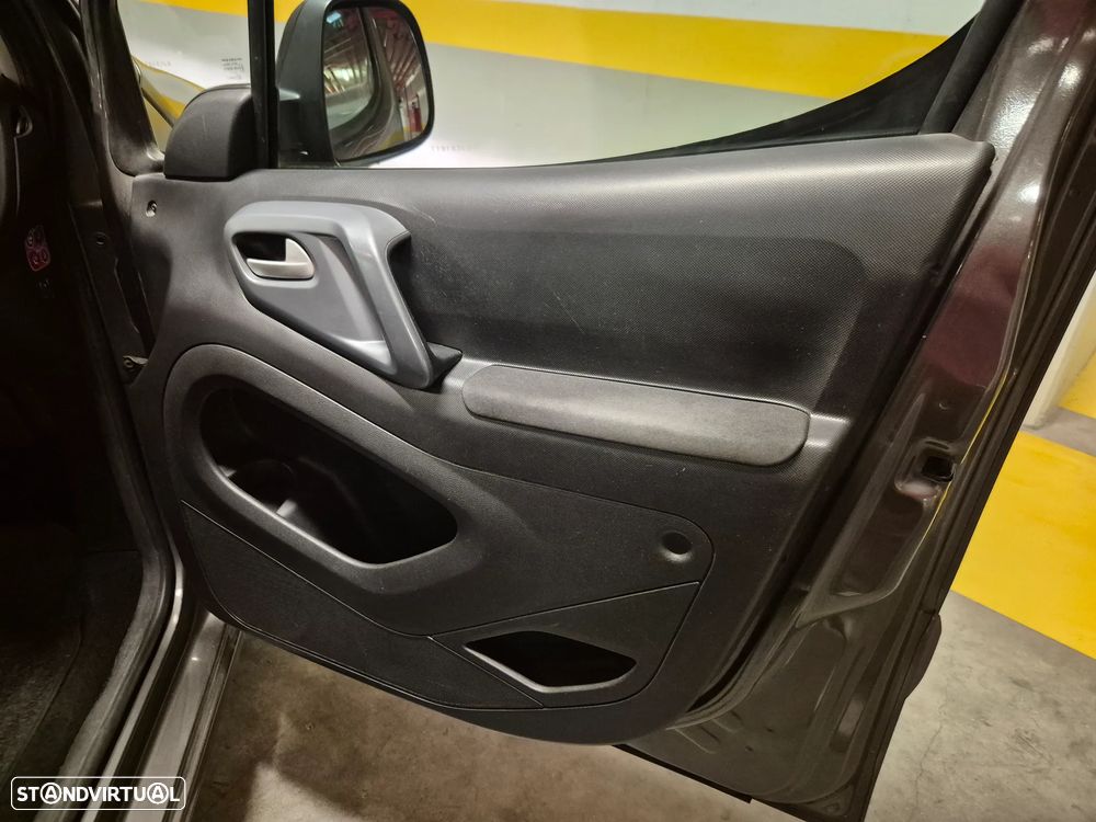 Peugeot Partner 1.6 BlueHDi Style - 45