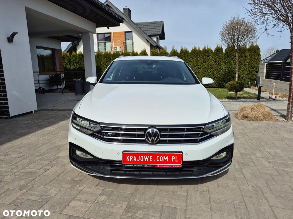 Volkswagen Passat - 30