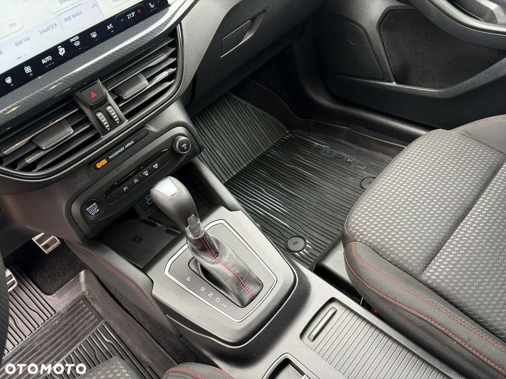 Ford Focus 1.0 EcoBoost mHEV ST-Line X - 21