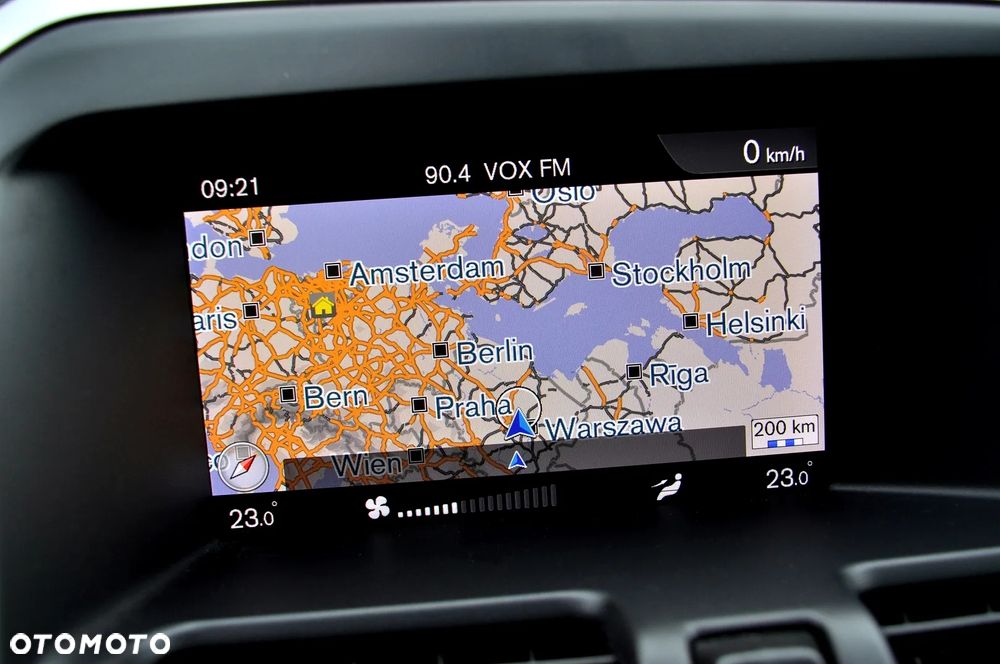 Volvo XC 60 D4 Geartronic Summum - 25