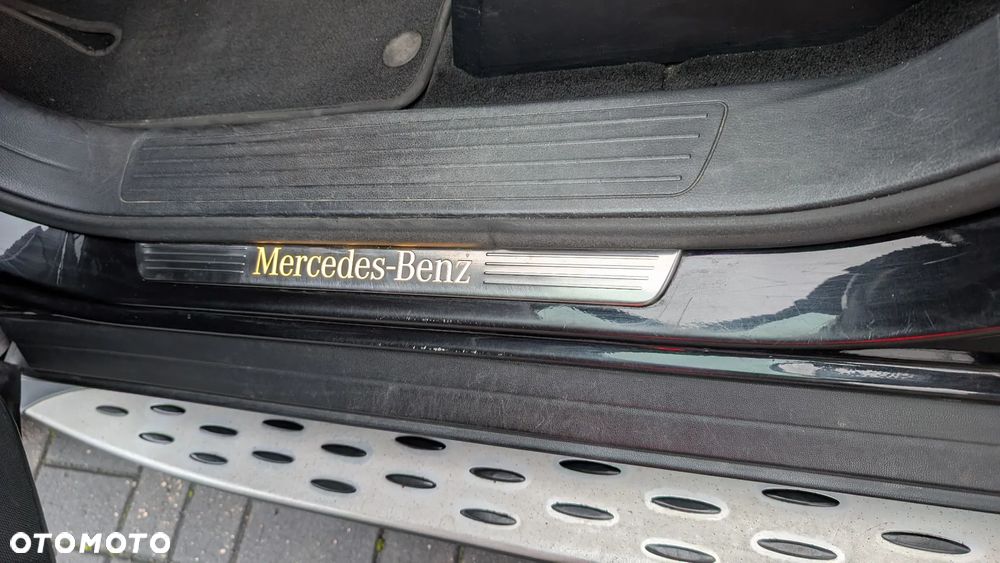 Mercedes-Benz ML - 24