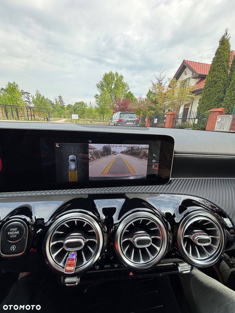 Mercedes-Benz Klasa A 180 Edition 1 7G-DCT - 28