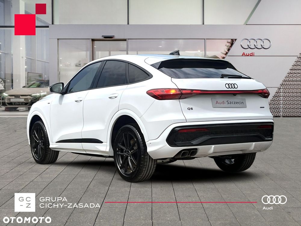 Audi Q5 Sportback - 4