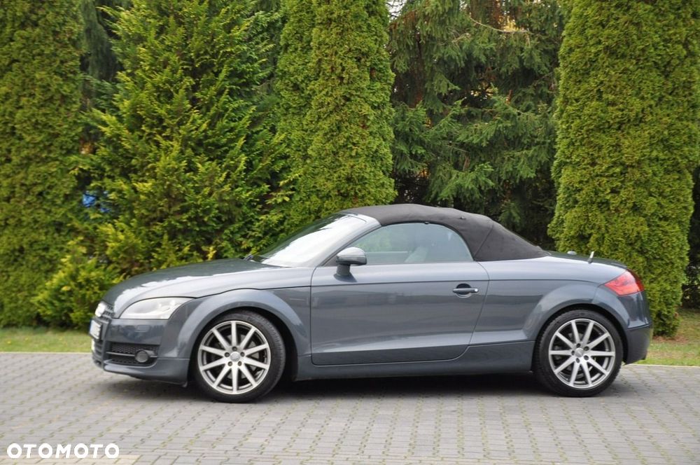 Audi TT Roadster - 14