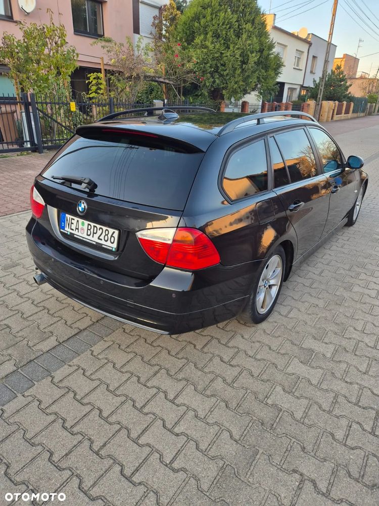 BMW Seria 3 320d DPF Touring Edition Fleet Exclusive - 3