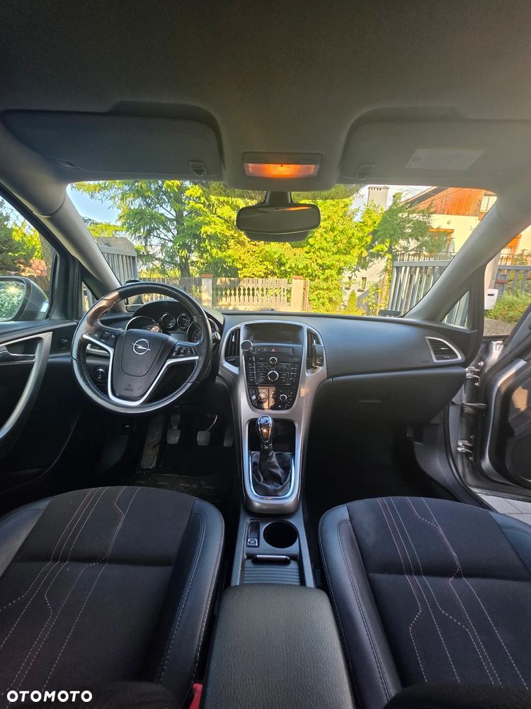 Opel Astra 1.4 T Sport - 9