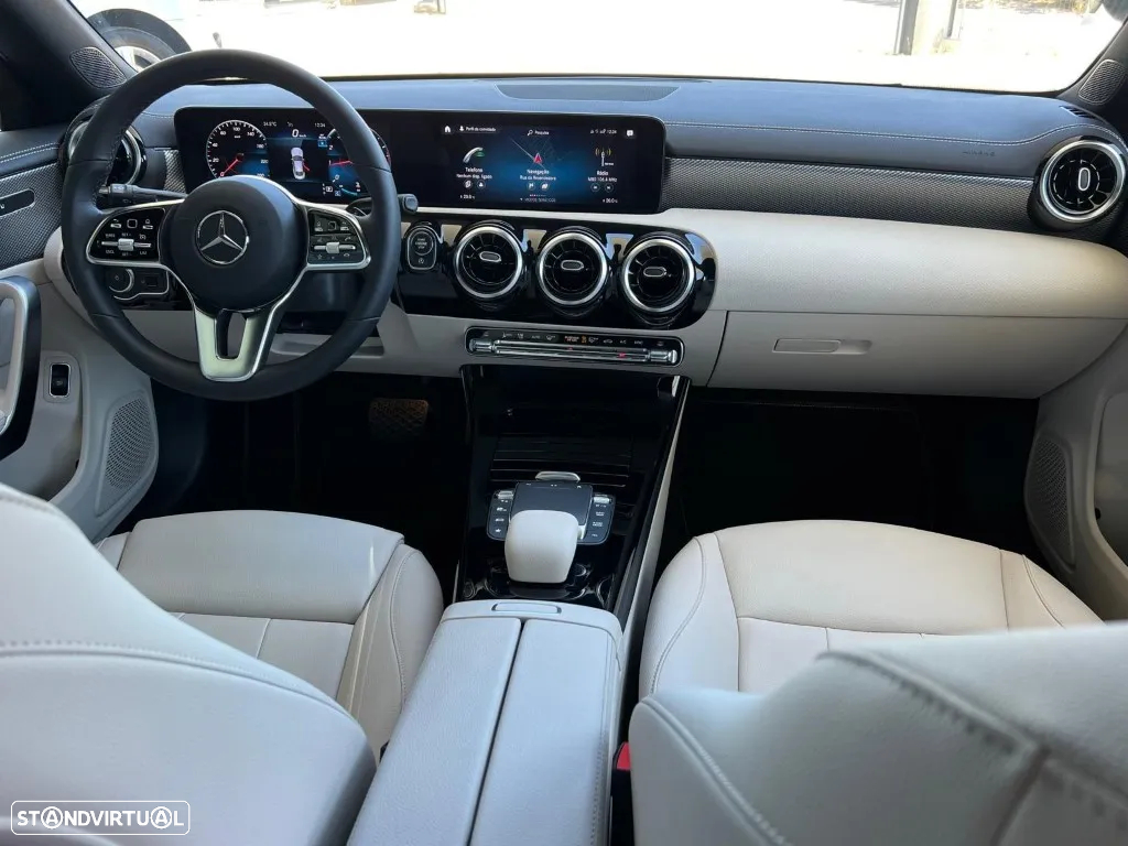 Mercedes-Benz CLA 200 Progressive Aut. - 3
