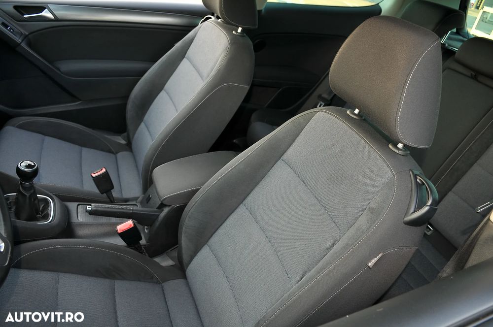 Volkswagen Golf 1.4 TSI BMT Highline - 16