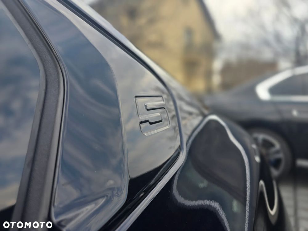 BMW Seria 5 520d xDrive mHEV M Sport - 12