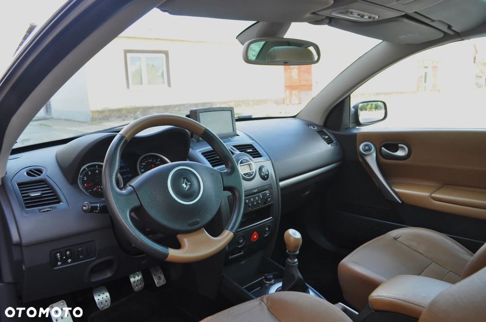 Renault Megane 2.0 Coupe-Cabriolet Luxe Dynamique - 10