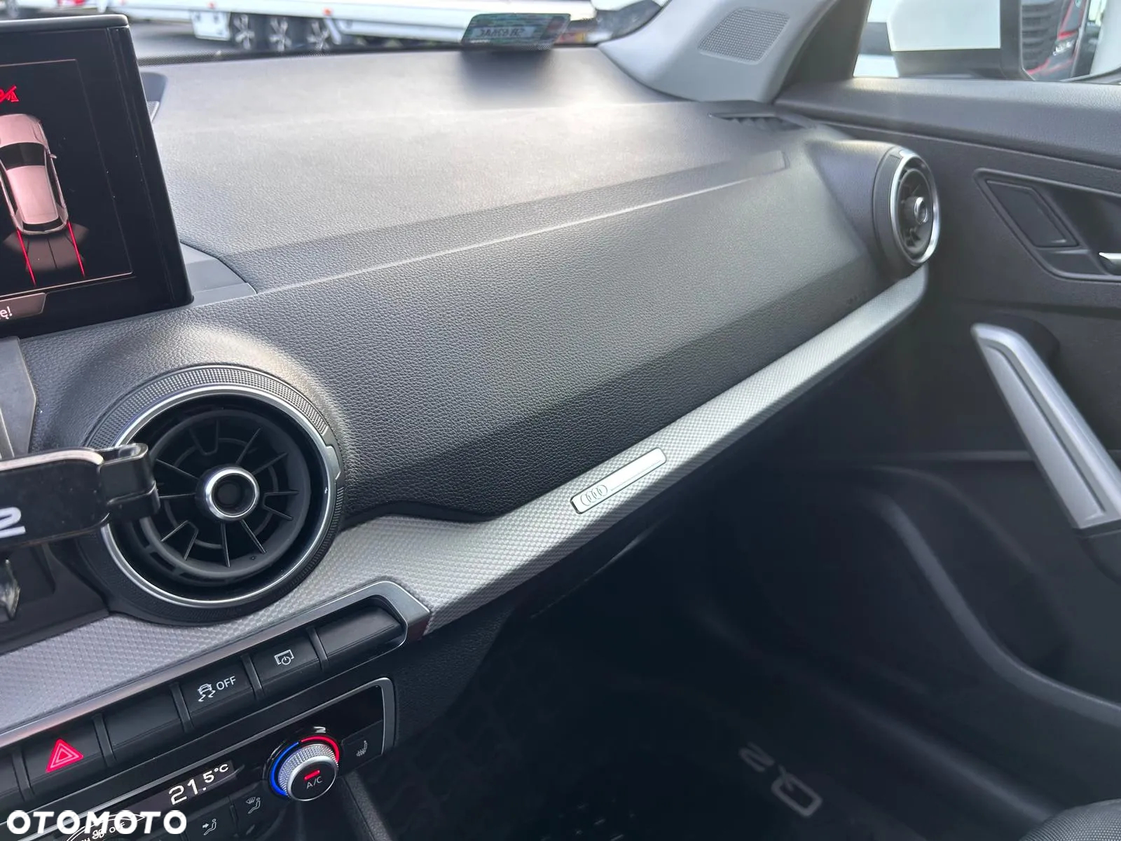 Audi Q2 30 TFSI - 21
