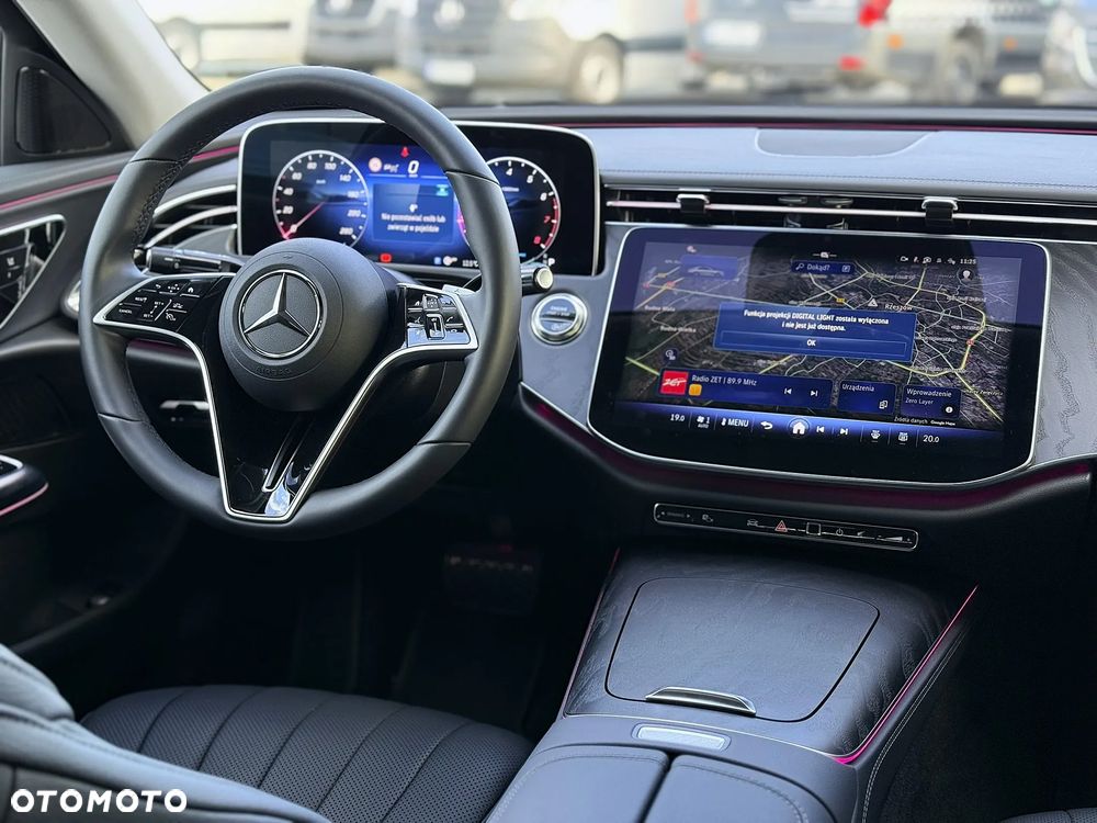 Mercedes-Benz Klasa E 200 mHEV 4-Matic Avantgarde 9G-Tronic - 11