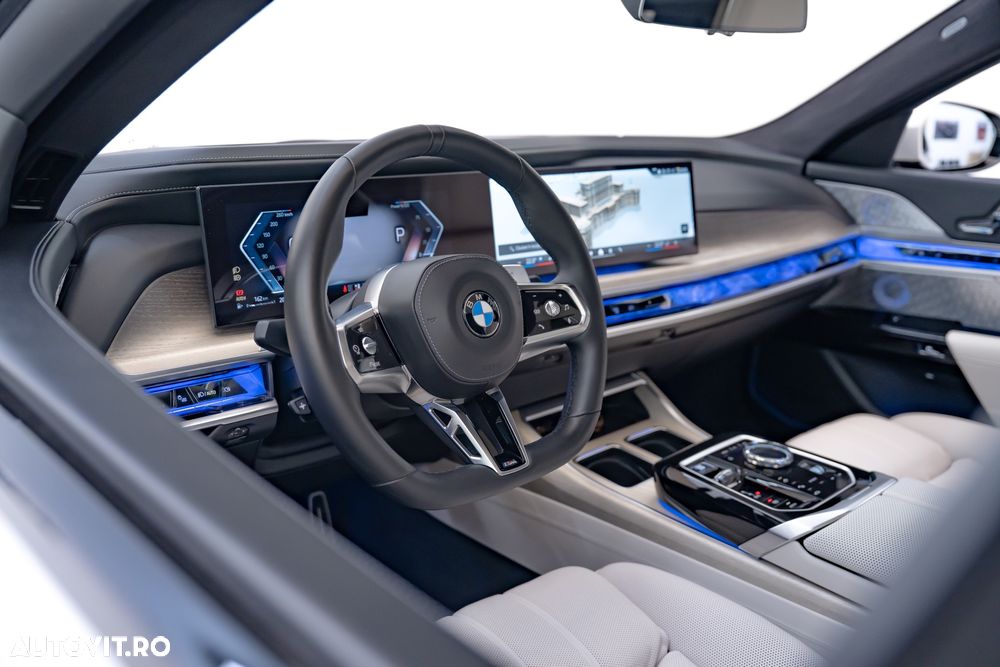BMW Seria 7 740Ld xDrive MHEV - 18