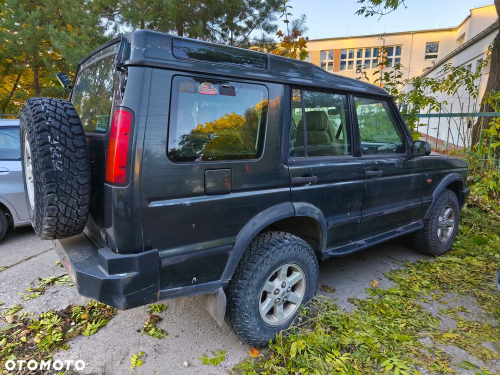 Land Rover Discovery 2003 photo 2
