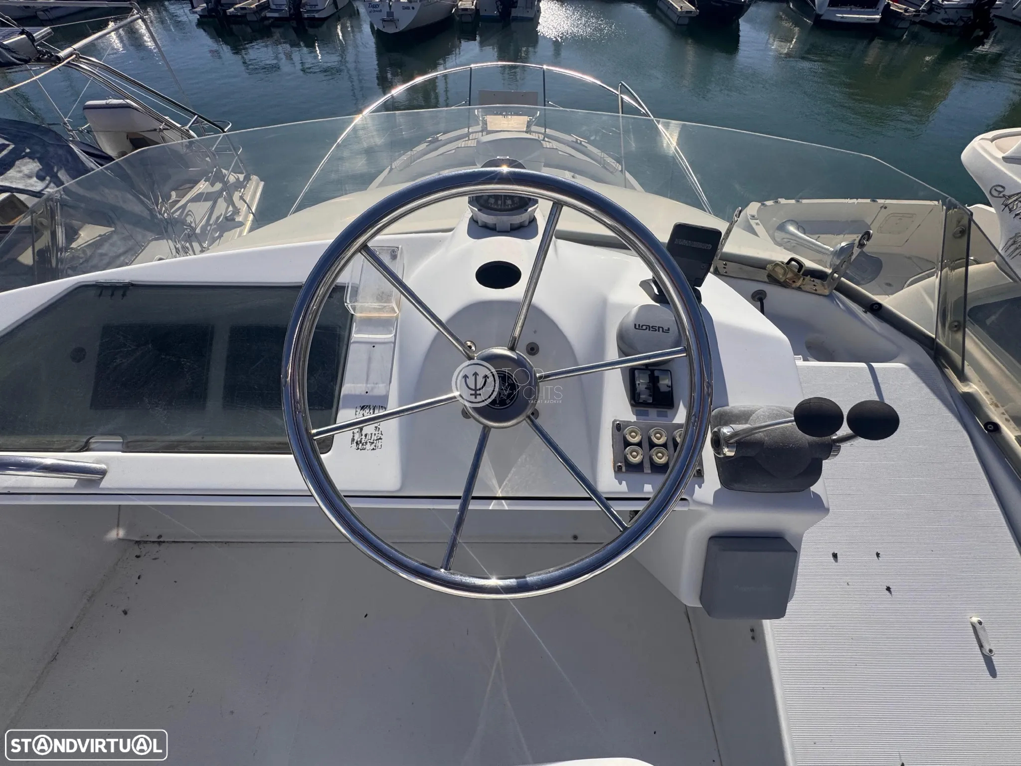 Beneteau Antares 10.80 - 22