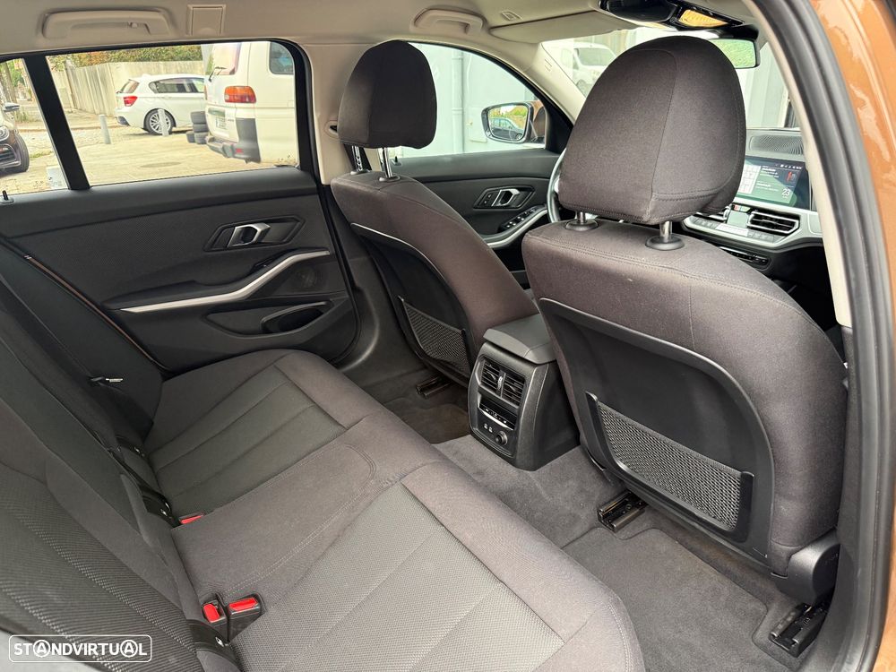 BMW 318 d Pack M Auto - 17