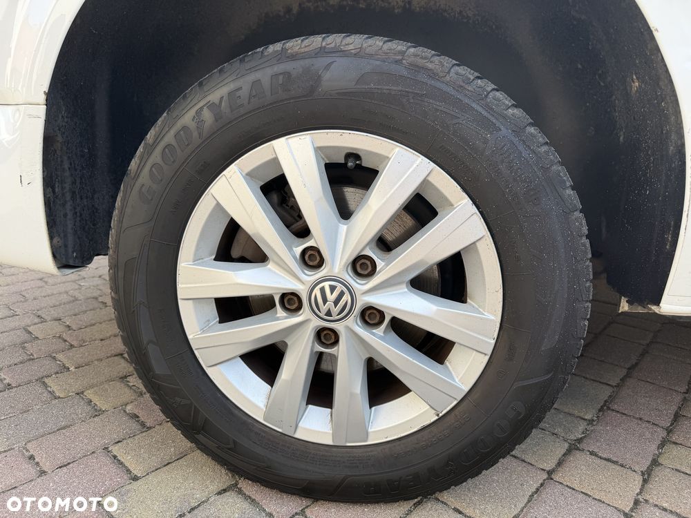 Volkswagen Caravelle 2.0 TDI L2 Highline - 16