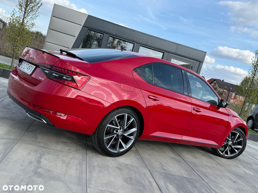 Skoda Superb 2.0 TDI 4x4 DSG Sportline - 12