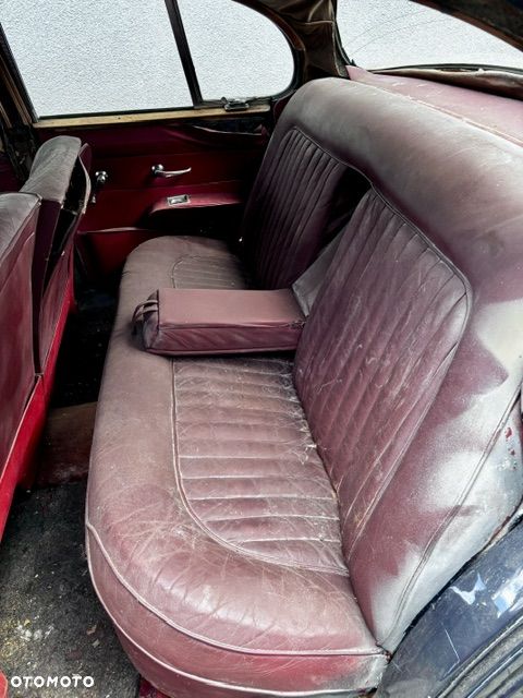 Jaguar Daimler - 25