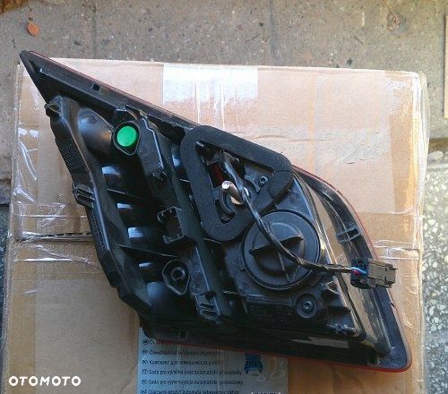 PEUGEOT 308 II HB LED PRAWA TYLNA LAMPA KLAPA ORYGINAŁ - 2