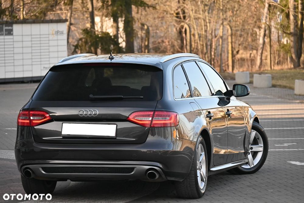 Audi A4 Avant 2.0 TFSI quattro S tronic S line Sportpaket - 6