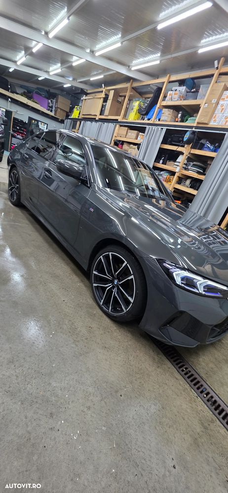 BMW Seria 3 320d xDrive Aut. - 5