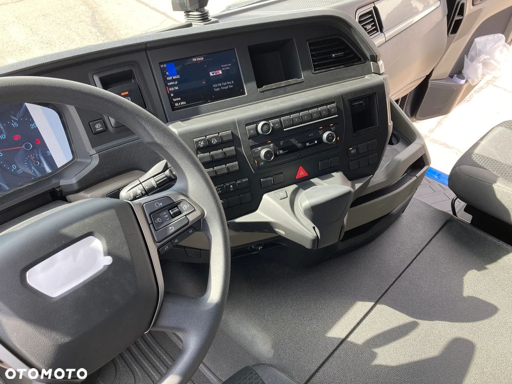 MAN MAN TGL 12.250 4x2 BL CH - 6