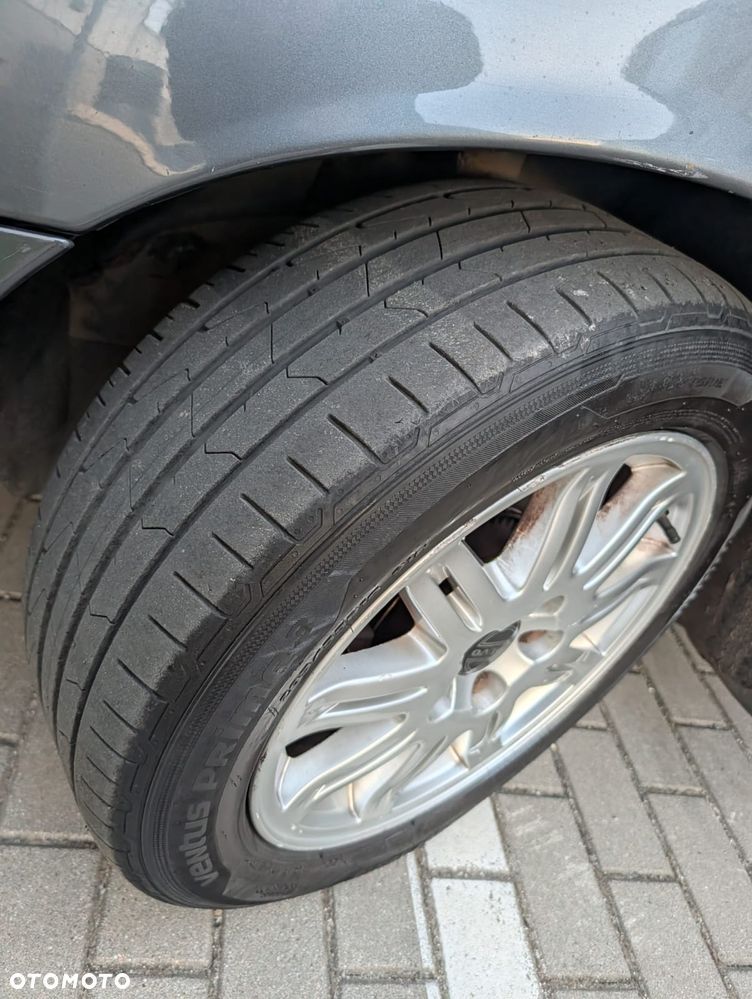Volvo V70 2.4D5 Momentum - 15