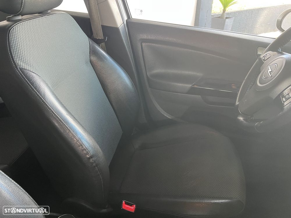Opel Corsa 1.2 Cosmo - 20