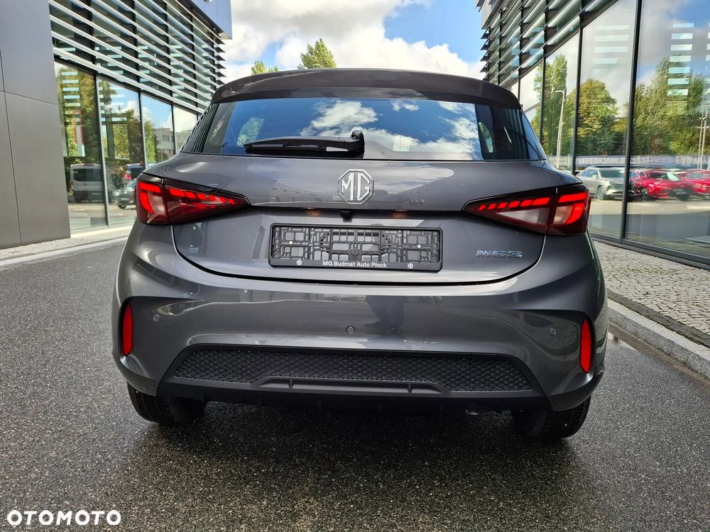 MG MG3 1.5 Excite - 6