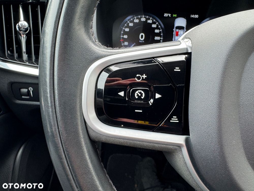 Volvo V90 Cross Country B4 D AWD Ultimate - 20