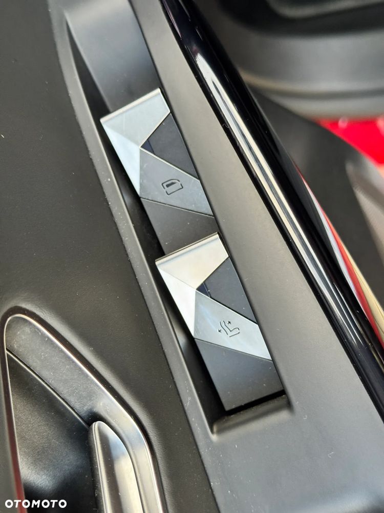 DS Automobiles DS 7 Crossback 2.0 BlueHDi Louvre - 37