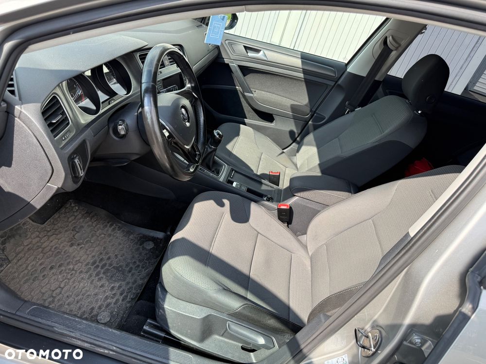 Volkswagen Golf 1.4 TSI BMT Comfortline - 10