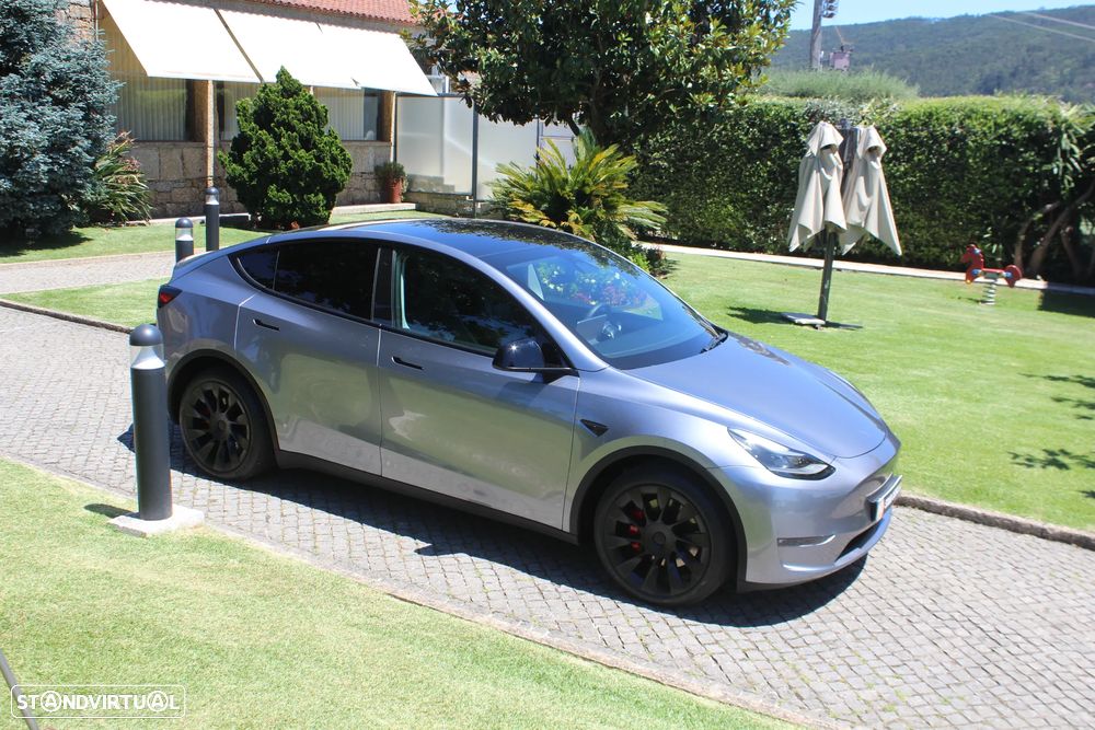Tesla Model Y Long Range Tração Integral - 8