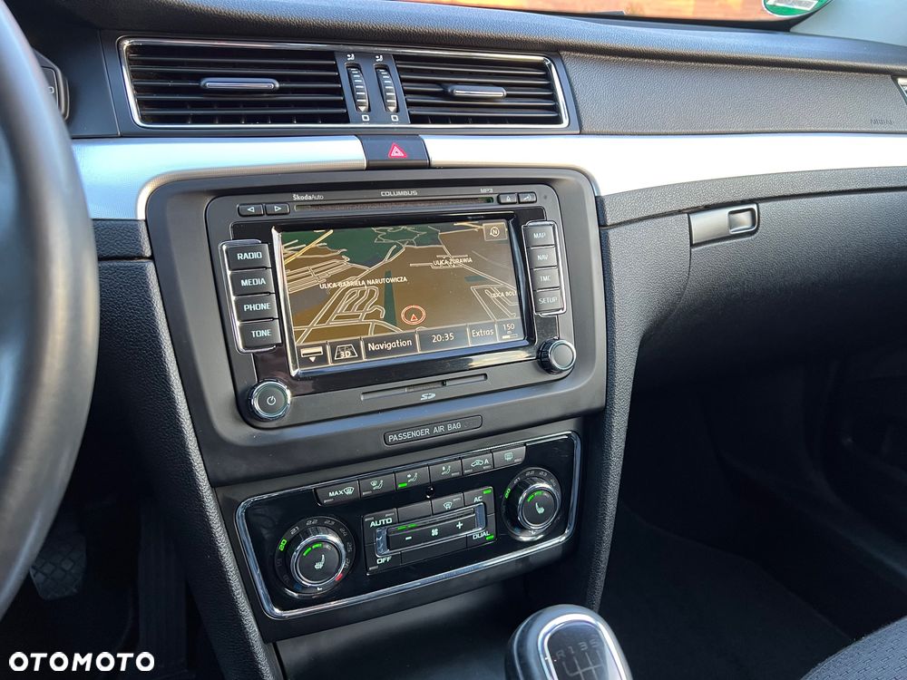 Skoda Superb 2.0 TDI Exclusive - 24