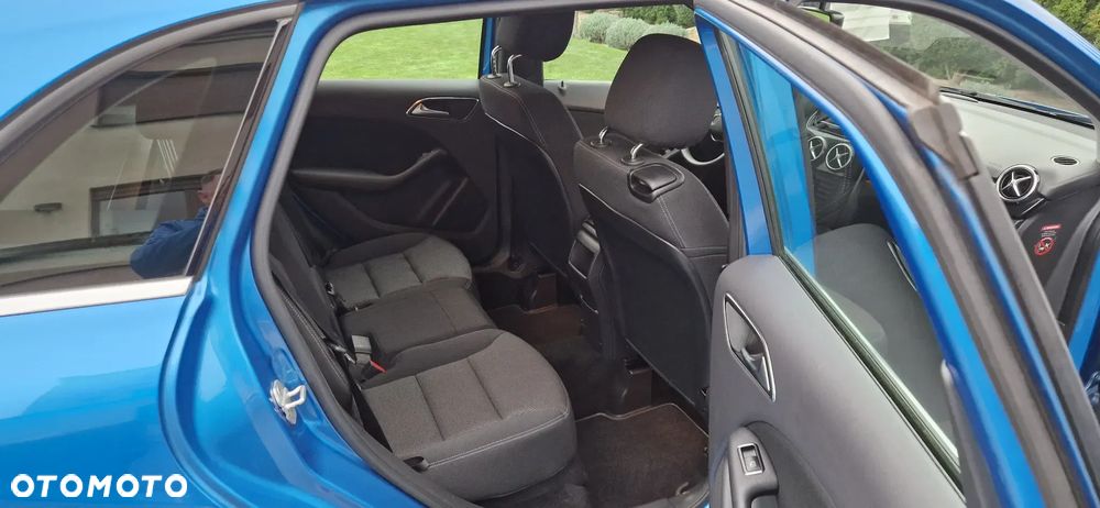 Mercedes-Benz Klasa B 180 CDI BlueEFFICIENCY Edition Style - 21