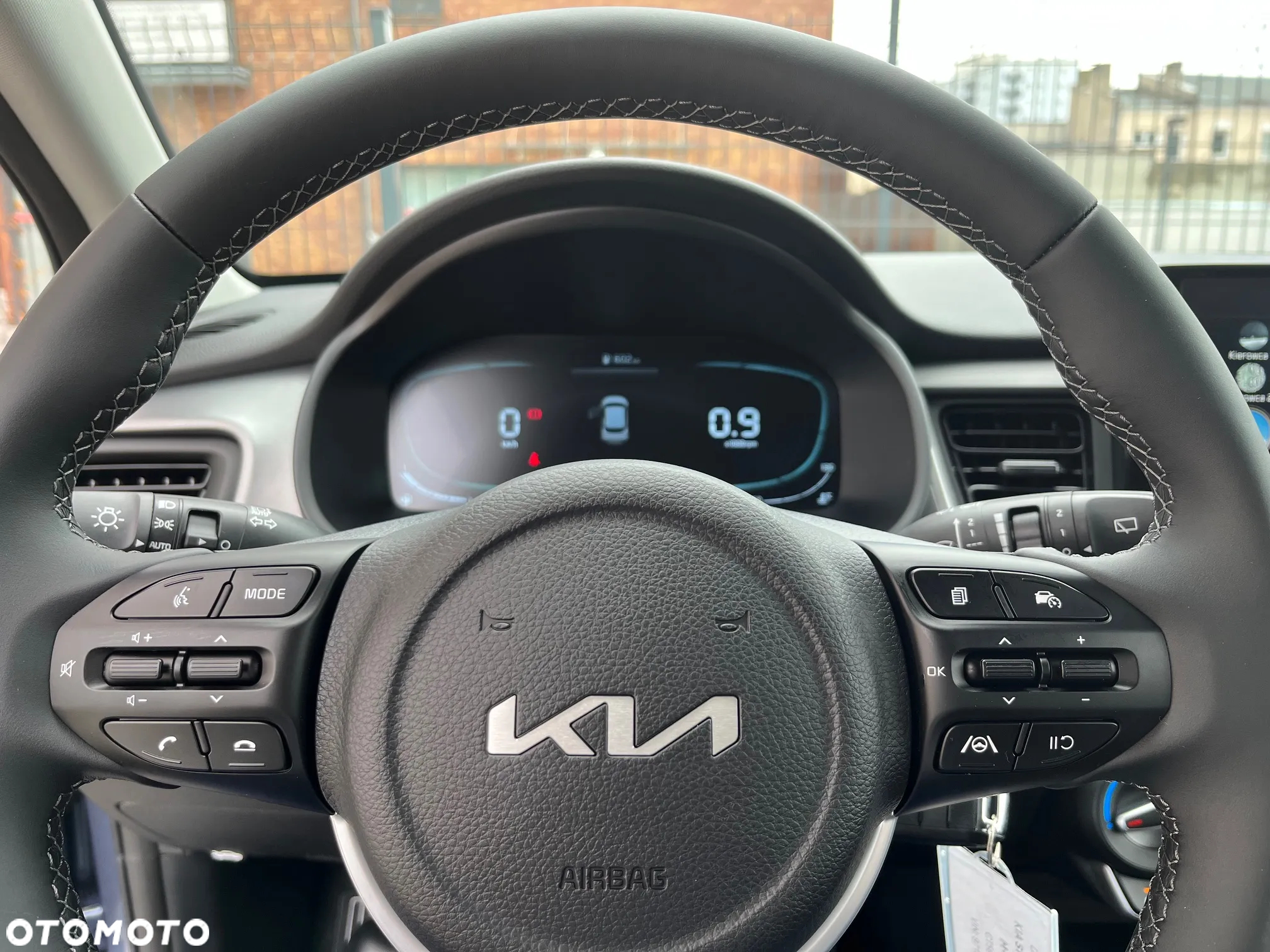 Kia Stonic 1.2 M - 8