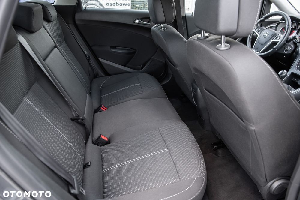 Opel Astra 1.6 CDTI Cosmo - 28