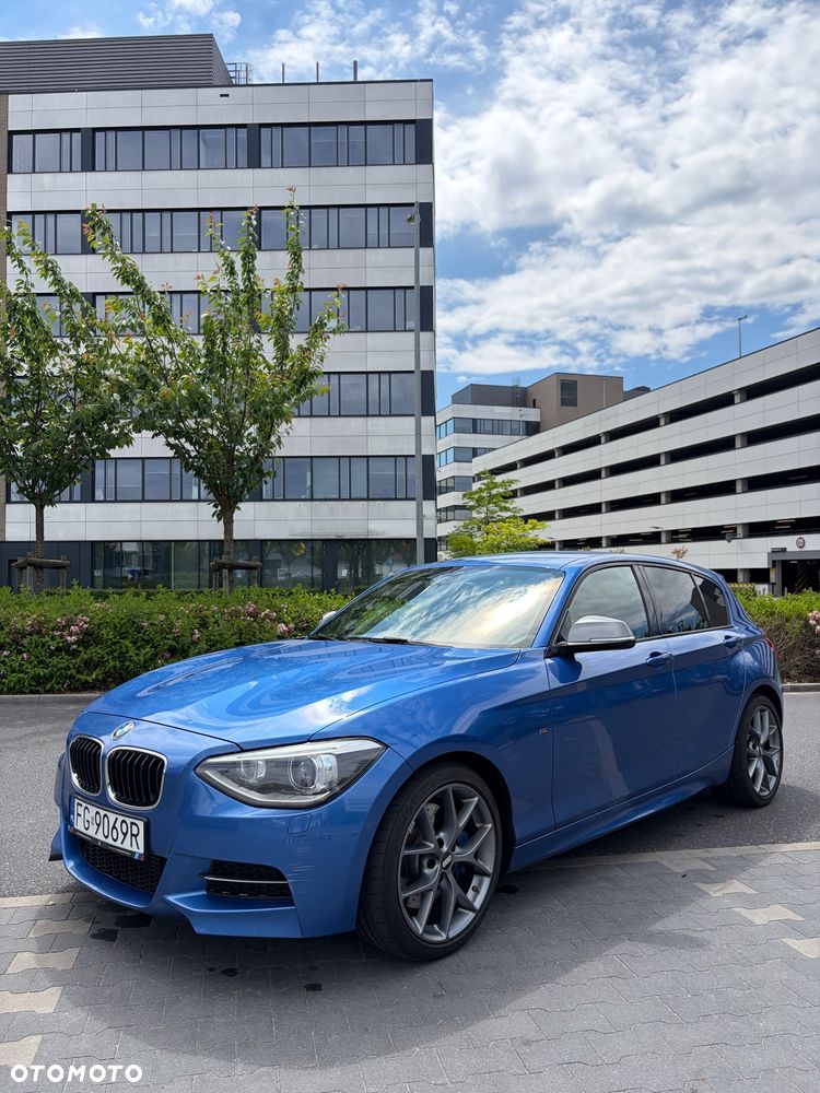 BMW 1M - 15