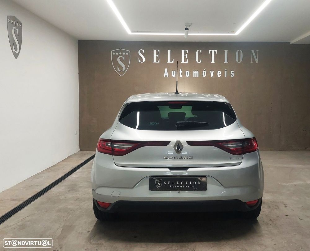 Renault Mégane 1.2 TCE Limited - 10