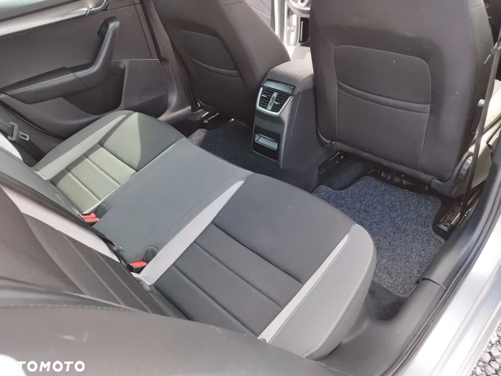Skoda Octavia 1.6 TDI Edition - 12
